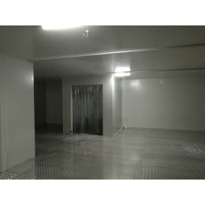 冷庫穿堂