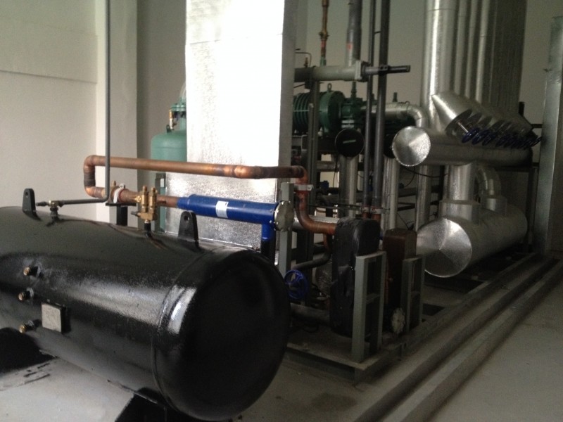 大型土建冷庫(kù)機(jī)組